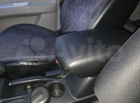 Отзыв на Крышка  подлокотника для Mitsubishi L200 4 с 2008 до 2015 - Подлокотник 52